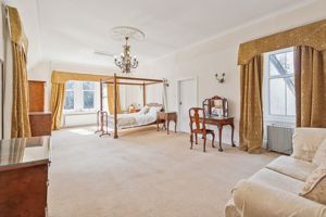 Photo 11- click for photo gallery